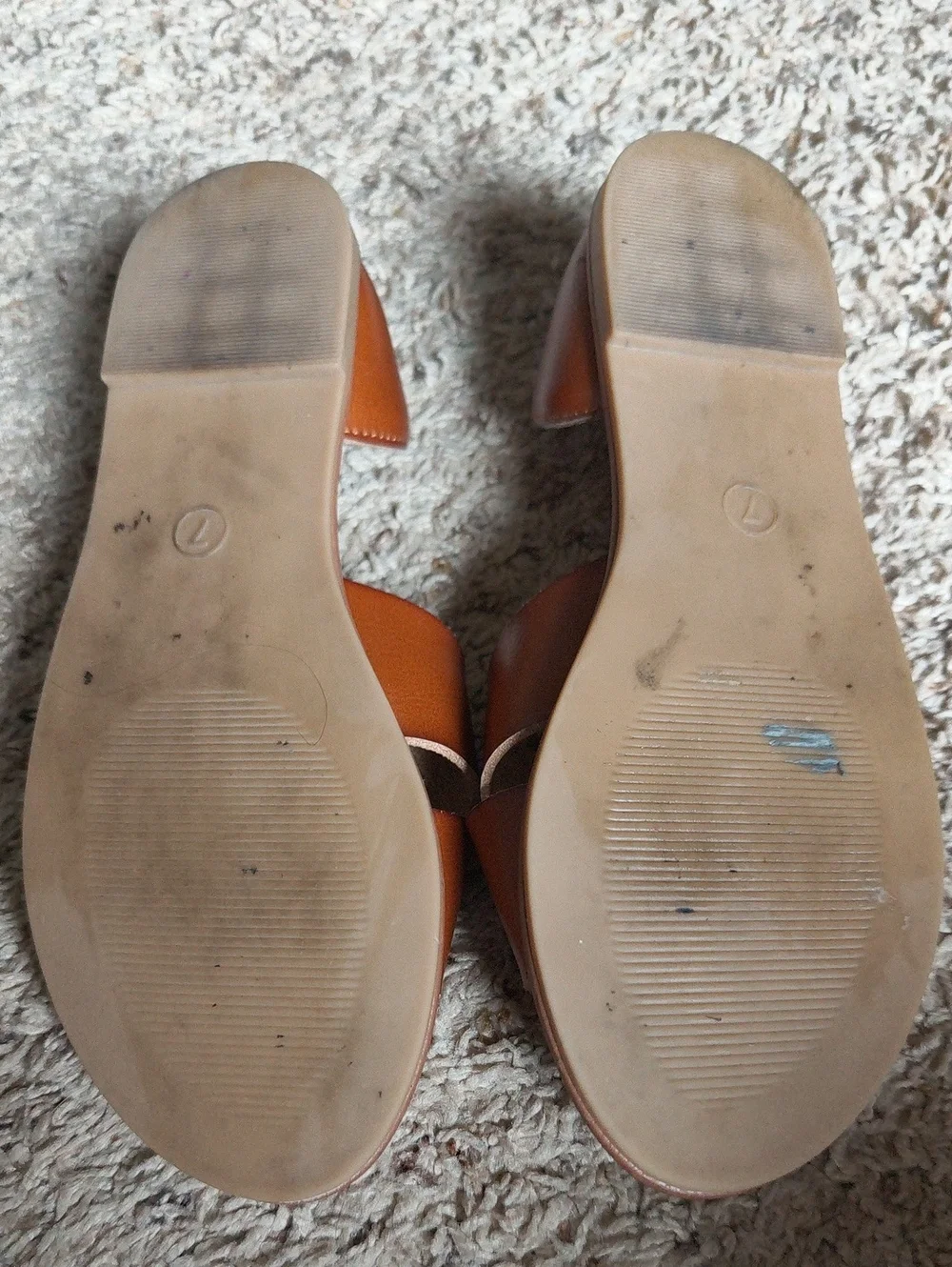 Universal Thread Women’s Tan Cognac Leather Slide Sandals - Classic Cross Strap